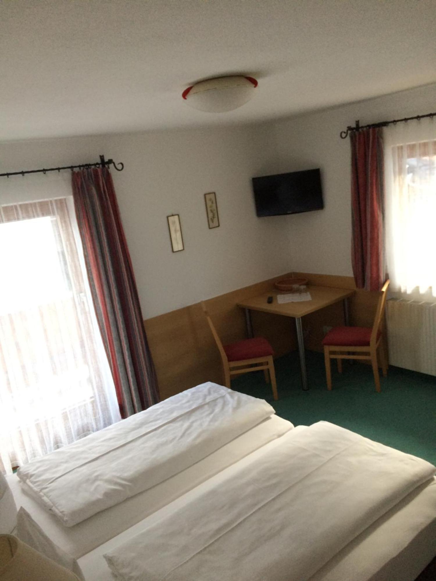 Haus Erwin Spiss Hotel Sankt Anton am Arlberg Buitenkant foto